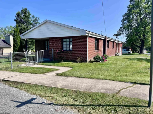 600 Wilson St, Elkins, WV 26241