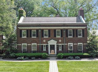 97 Touraine Rd, Grosse Pointe Farms, MI 48236