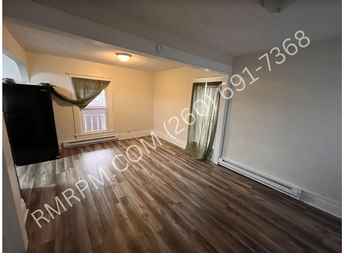 Building Photo - 336 E Franklin St #C