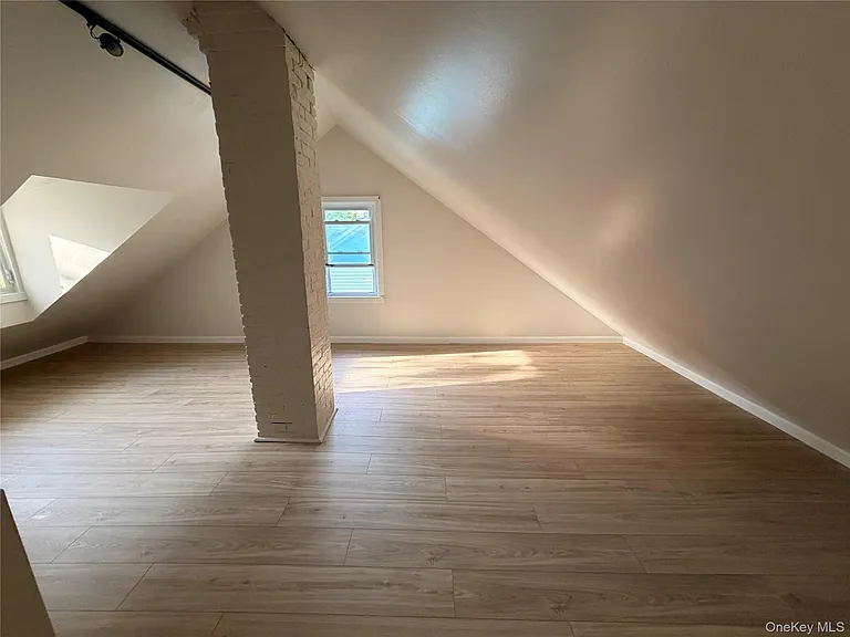 13-15 Cherry Ave #13 — Photo 13