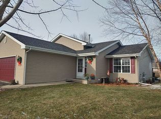 5661 Reidenbach Rd, South Beloit, IL 61080
