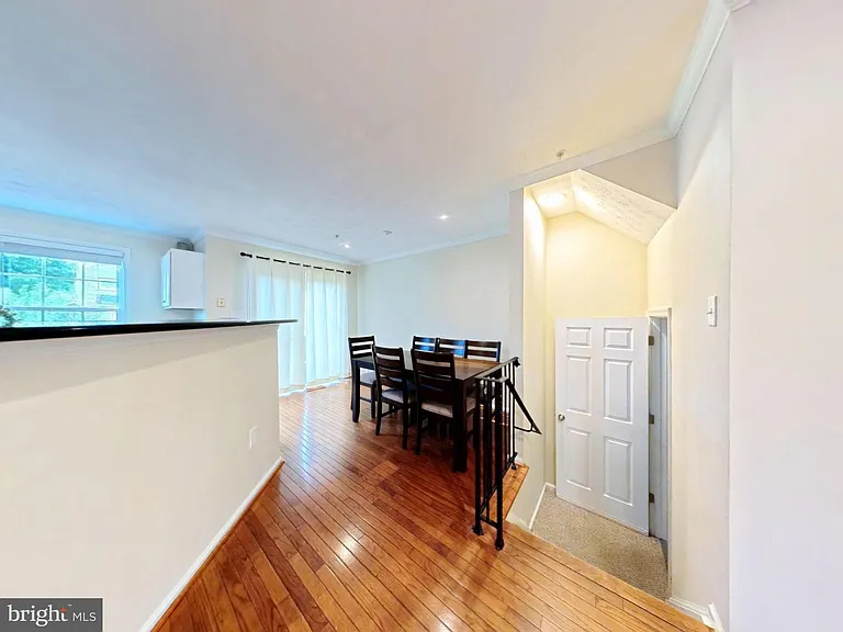 6955 Aquamarine Ct — Photo 8