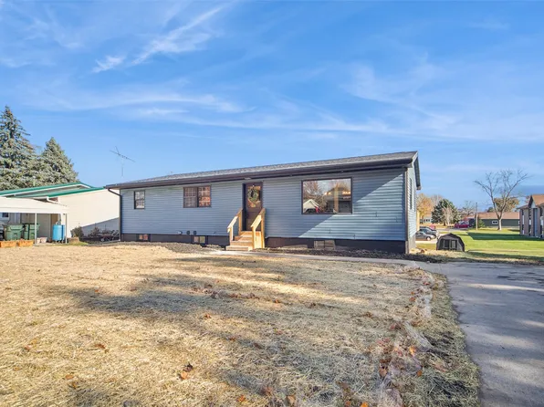 213 Davenport Ave, Baxter, IA 50028