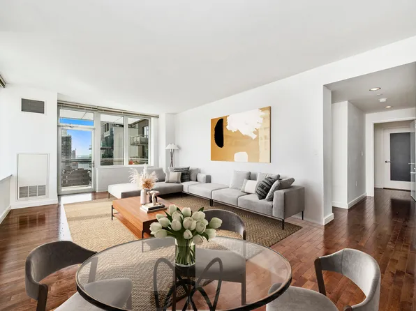 225 East 34th Street image 1 of 23