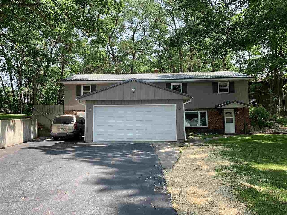 110 Aspen Court