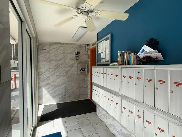 236 Liliuokalani Ave #202 — Photo 3