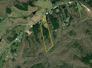 15796 E Gretna Rd, Gretna, VA 24557