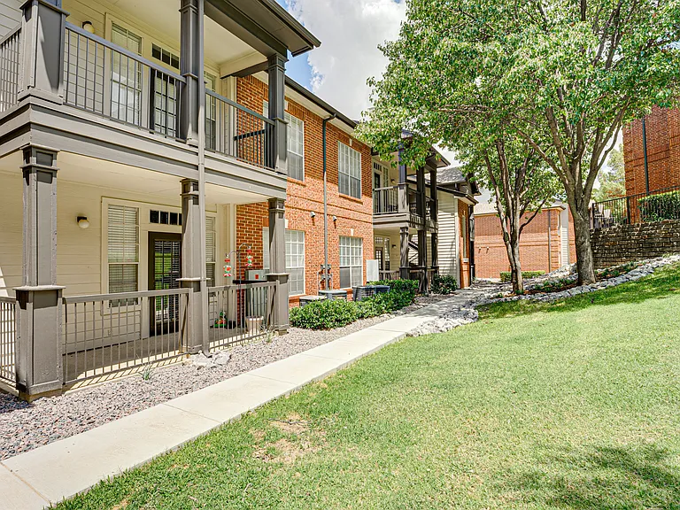 Mason Apartment Homes — Photo 42