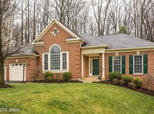 9374 Colbert Ct, Fairfax, VA 22032