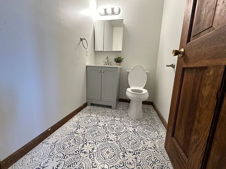 322 Summer St — Photo 12