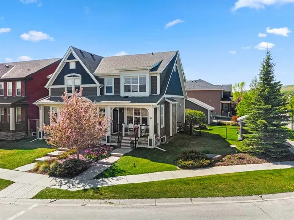 6 N Chaparral Valley Sq SE, Calgary, AB T2X 0P7