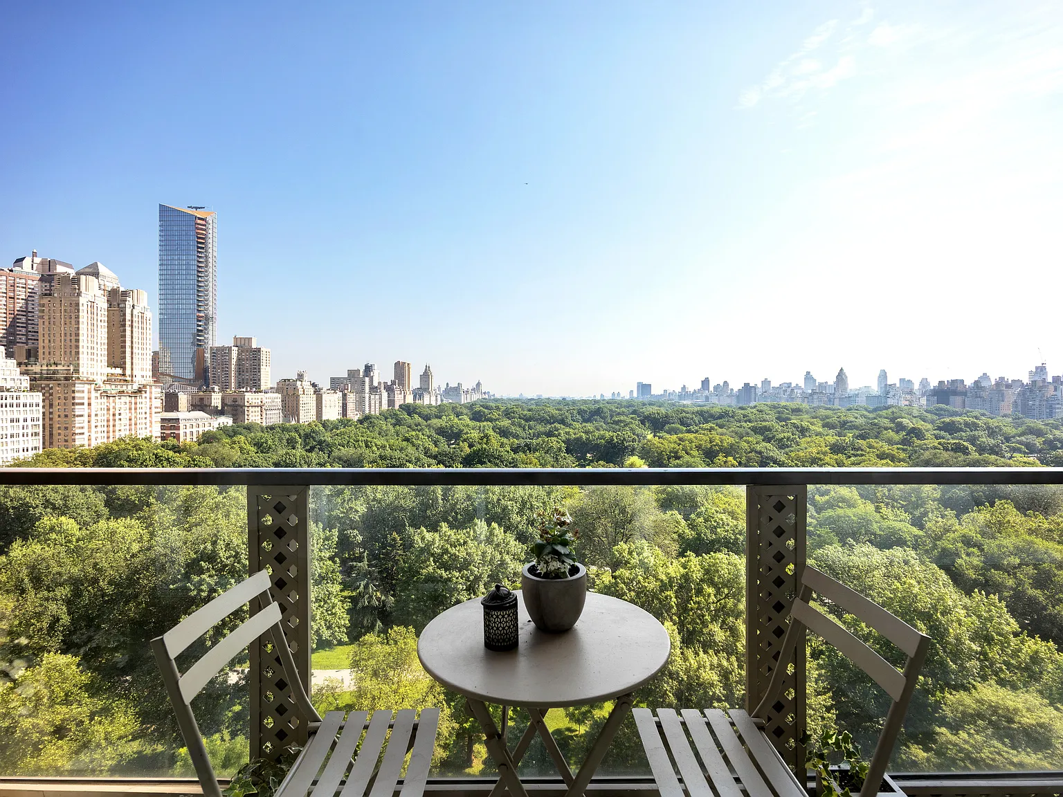 210 Central Park South — Photo 3