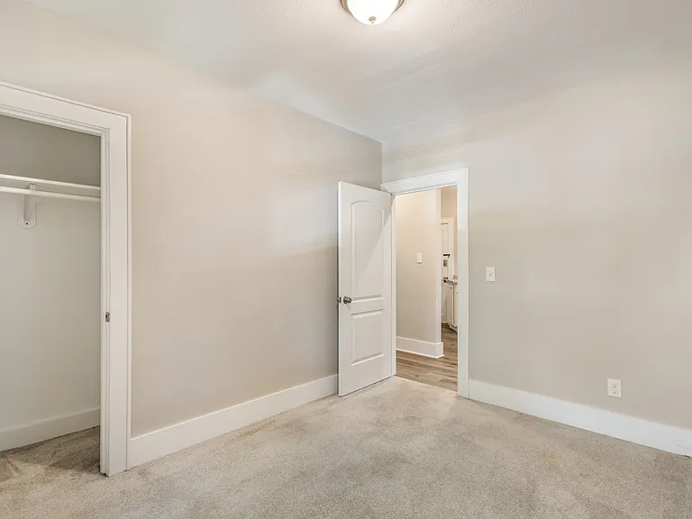 834 N 70th St #834 — Photo 15