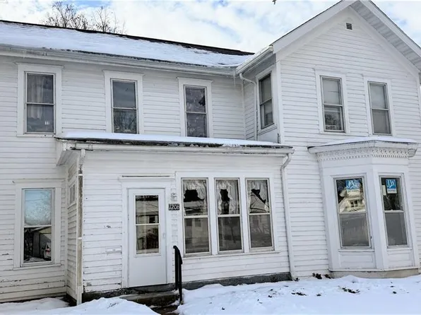 1206 1st Avenue #1 & 2, Eau Claire, WI 54701
