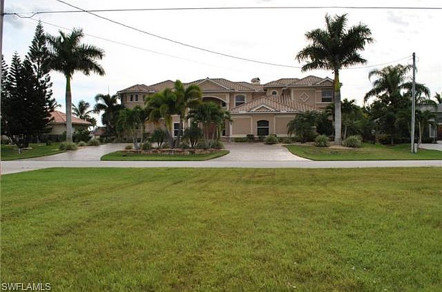 1st image of 3015 SW 26th Ct