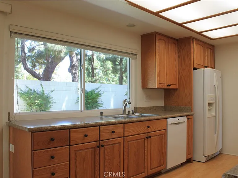 3881 Hendrix St — Photo 26