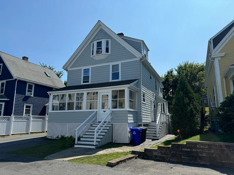 4 Barstow St