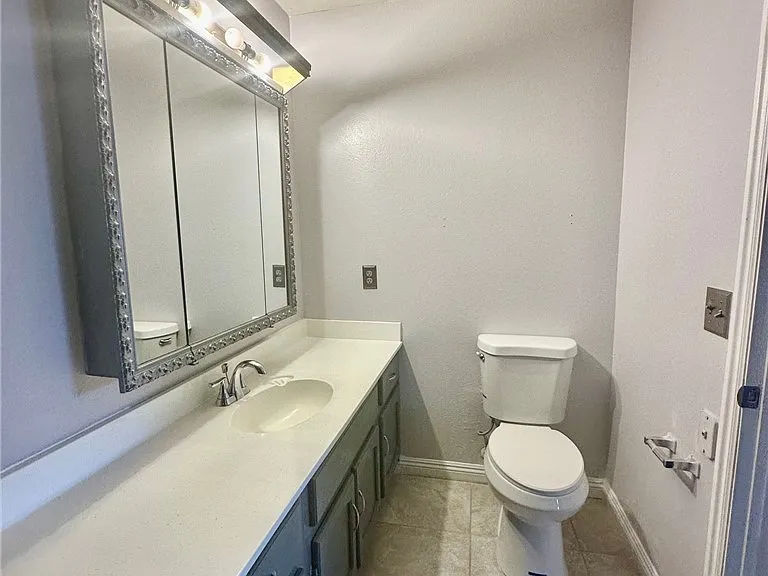 3384 Matvay St — Photo 30