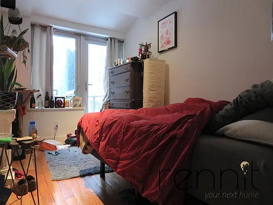 Rented by Rennit Inc. | media 22