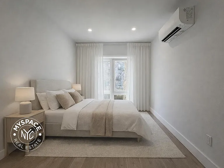 350 Hoyt St #408 — Photo 3