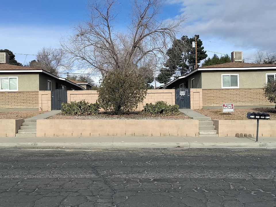 1st image of 15424 6th St