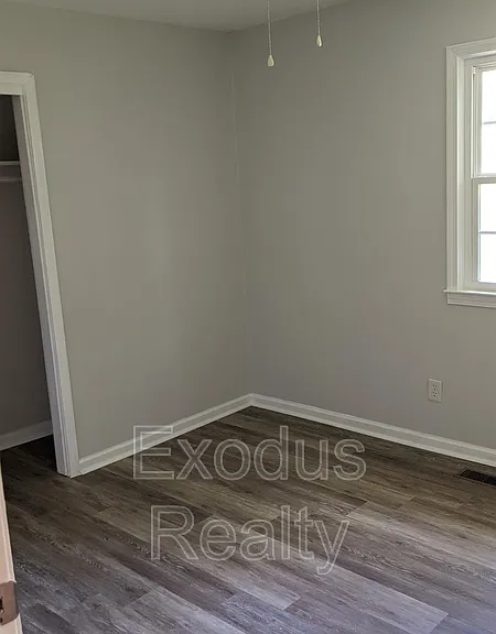 1600 Carr Creek Rd — Photo 9