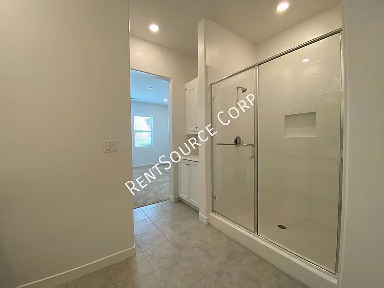 26955 W Prospector Rd #305 — Photo 18