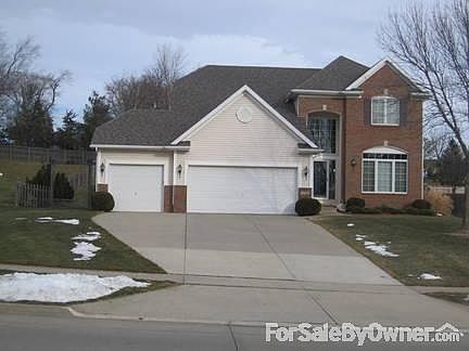 1st image of 2035 SE Olson Dr