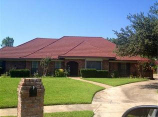 2501 Stonegate Dr N, Bedford, TX 76021