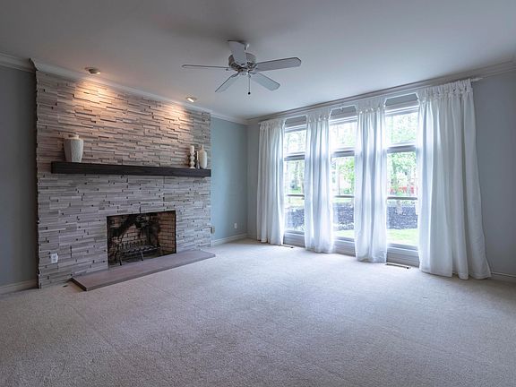 5th image of 7033 Willow Run Dr