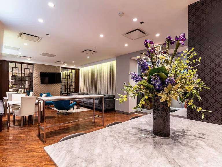 Somerset Place Apartments — Photo 60
