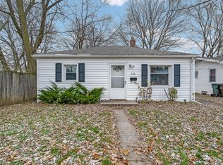 908 Poxson Ave, Lansing, MI