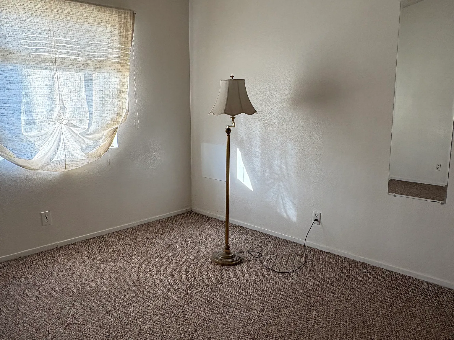 409 El Sueno Rd — Photo 2