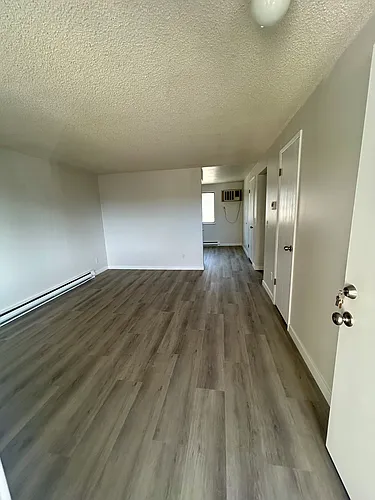 6109 N Colton St Photo 1
