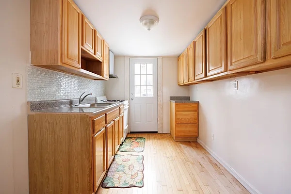 Sold by Compass | media 8