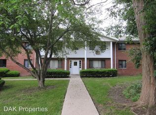 9580 W Fond Du Lac Ave APT 8, Milwaukee, WI 53225