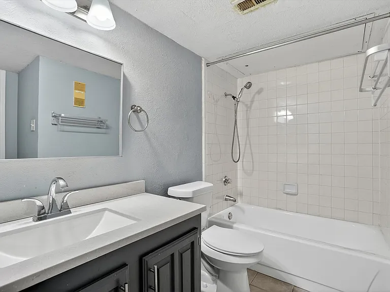 231 Shady Lane Dr — Photo 13