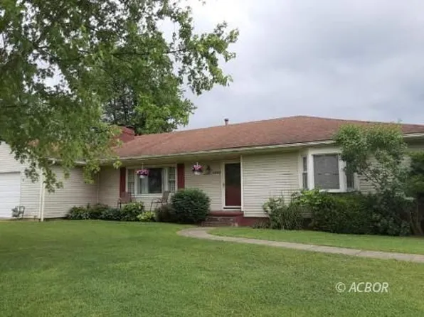 1280 W Broadway St, Wellston, OH 45692