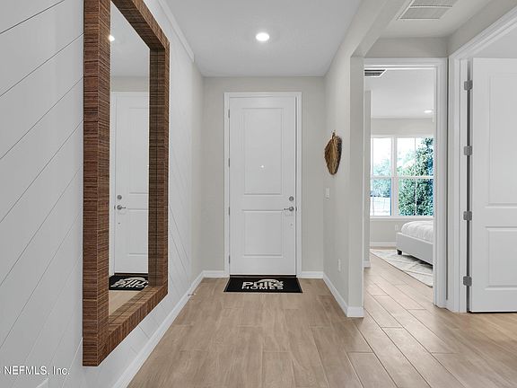 3rd image of 2311 BRADLEY PARK Drive