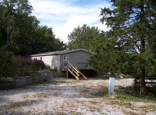 1098 Green Valley Rd, Vevay, IN 47043