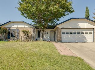 7109 Hanging Cliff Pl, Fort Worth, TX 76182