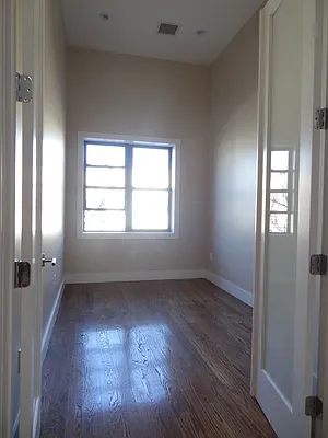 Rented by Miron Realty Group | media 52