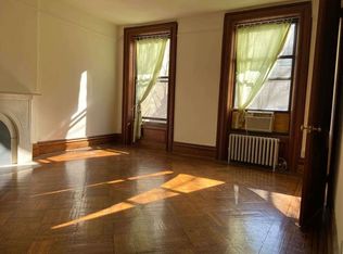 12 E 75th St APT 4R, New York, NY 10021