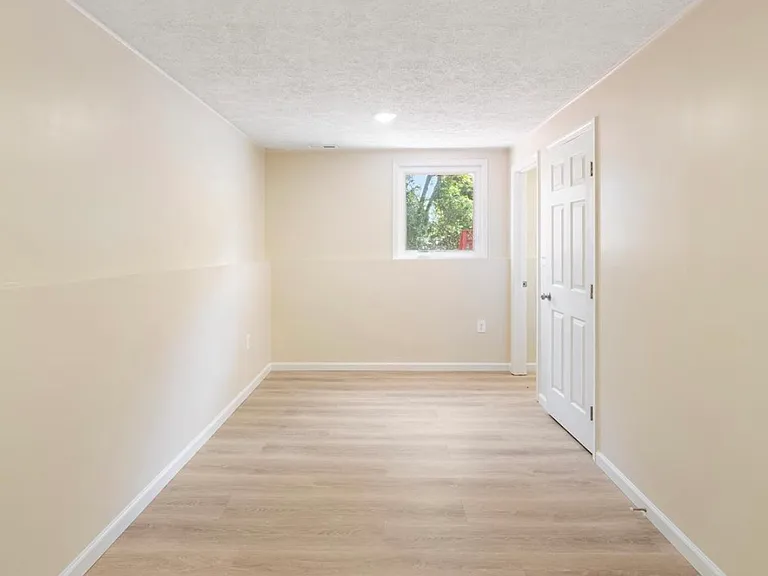 347 Kearney Dr — Photo 13