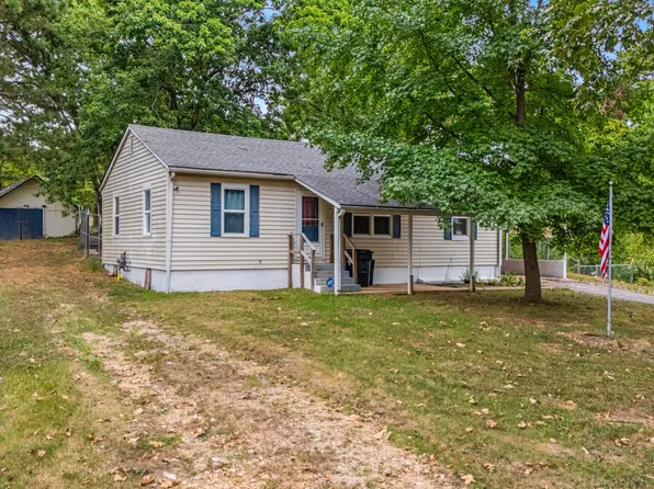 623 Sesson Street, West Plains, MO 65775