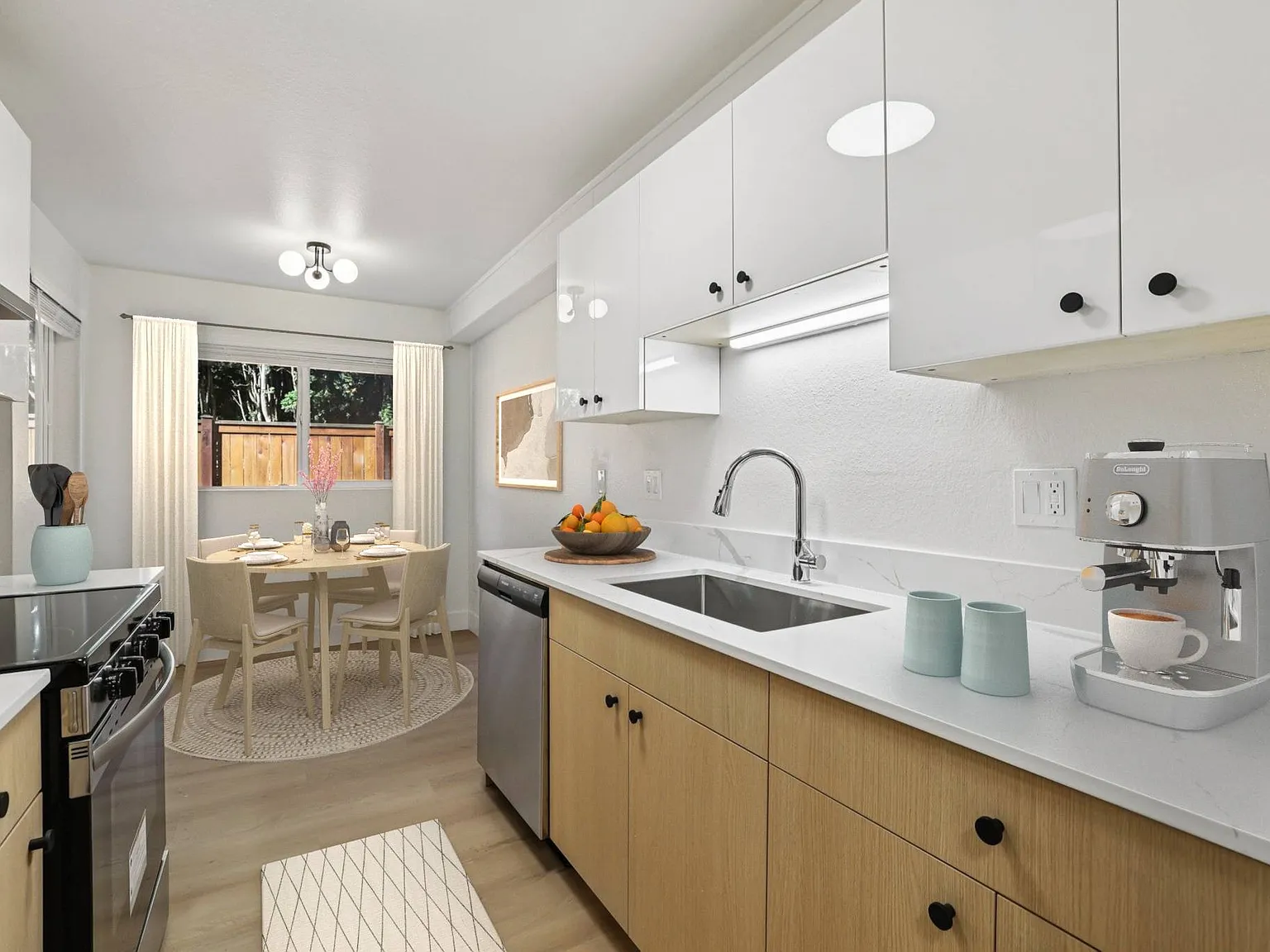 Olympic West Apartments — Photo 1