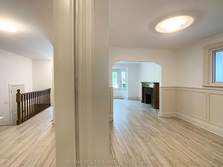 48 Mann Ave — Photo 6