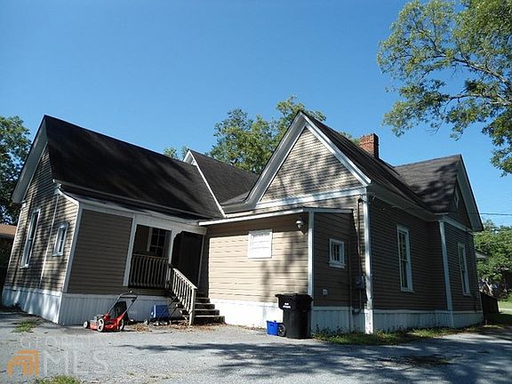 2nd image of 180 S Jeff Davis Dr