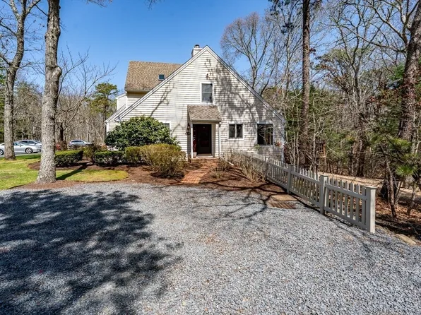 64 Shellback Way Unit 64, Mashpee, MA 02649