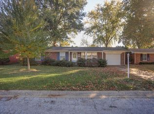 7652 Westchester Dr, Belleville, IL